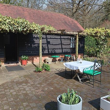 The Barn - Quiet Location Villa Ashford  Exterior foto